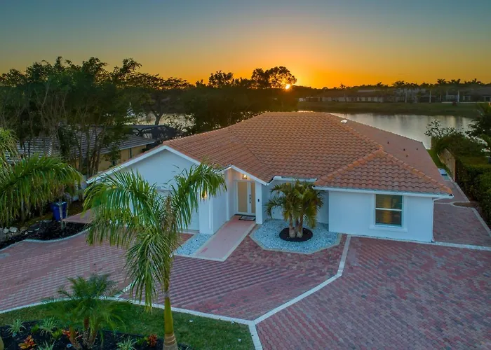Bonita Lake Home - Luxury Taken To The Next Level